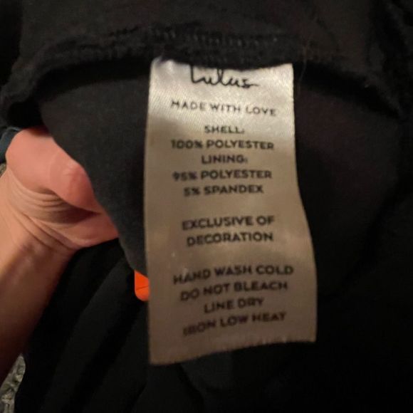 NWOT Lulus Pleated Tiered Lace Maxi Dress - Picture 5 of 9